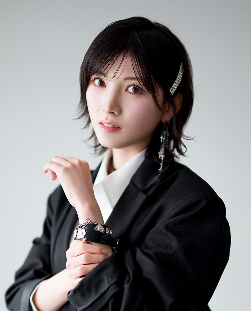 岡田奈々