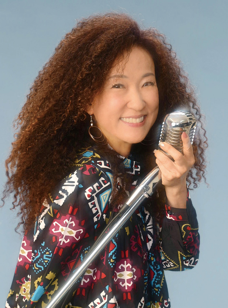 新井深絵