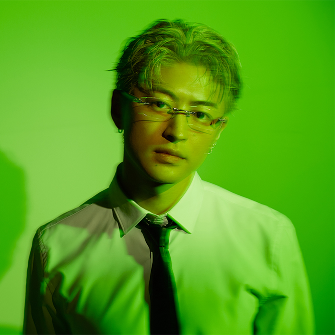 佐野玲於